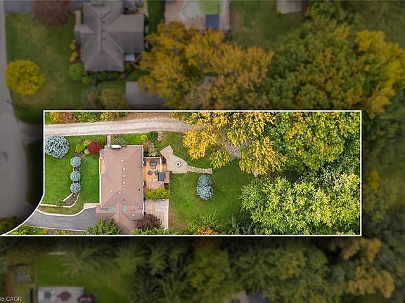 2nd image of 284 Mapledene Dr
