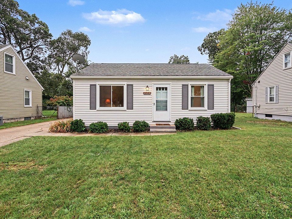 1st image of 2359 Harding Ave