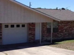 230 Southway Dr #B, Kerrville, TX 78028