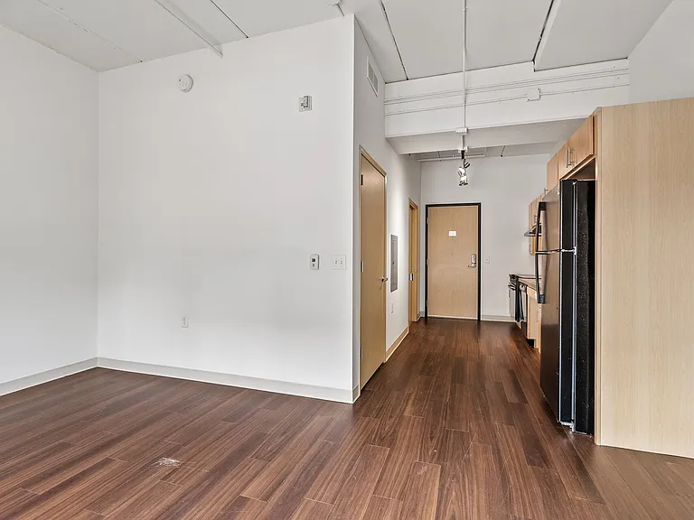 Fourth Street Co-op Apartments — Photo 13