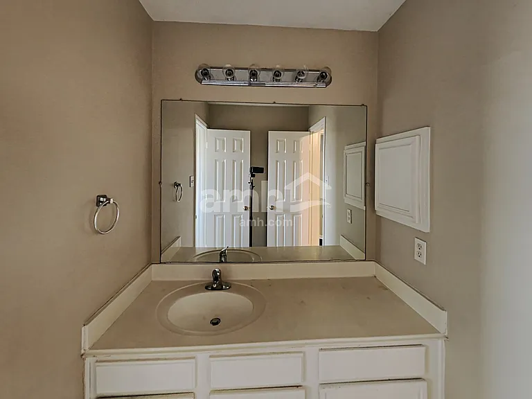 4422 Hardwood Glen Dr — Photo 18