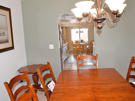 5th image of 36147 Harriet Ct