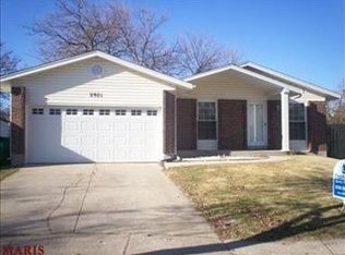 2971 Dividend Park Dr, Florissant, MO