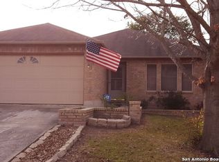 8003 Chestnut Manor Dr, Converse, TX 78109