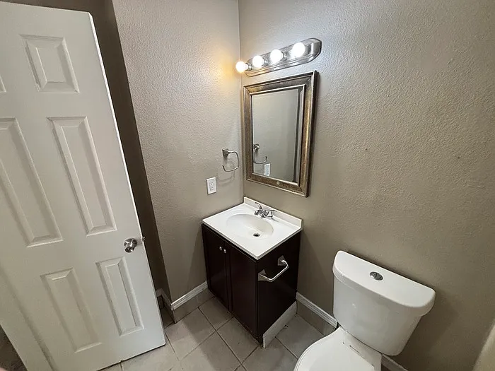 1318 E Pine Ave — Photo 15