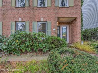 560 N Webster Ave, Scranton, PA 18510