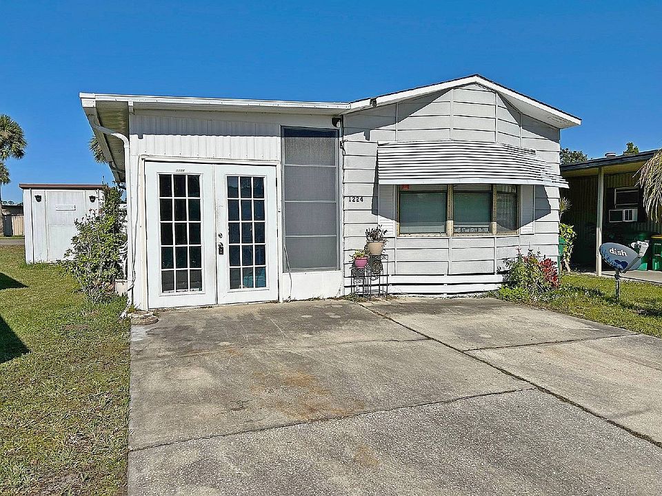 1st image of 1224 Sunshine Cir