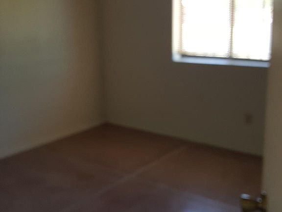4th image of 356 E 20th St Unit 1