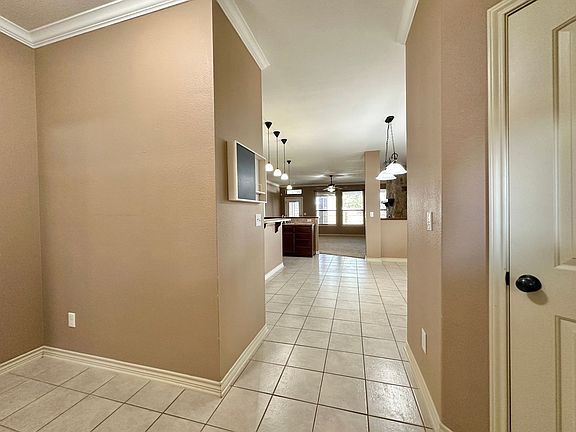 5th image of 2201 Sedona Cir