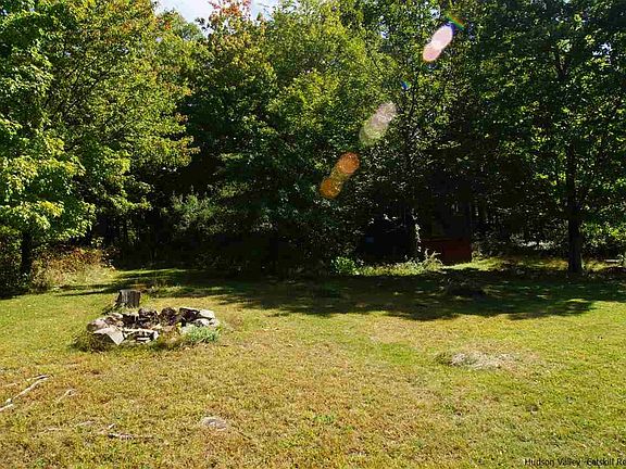 4th image of 67 Wrolsen Dr
