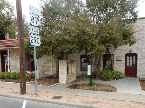408-410 W Main St, Fredericksburg, TX 78624