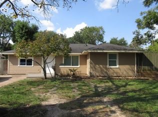 8502 Sonneville Dr, Houston, TX 77080