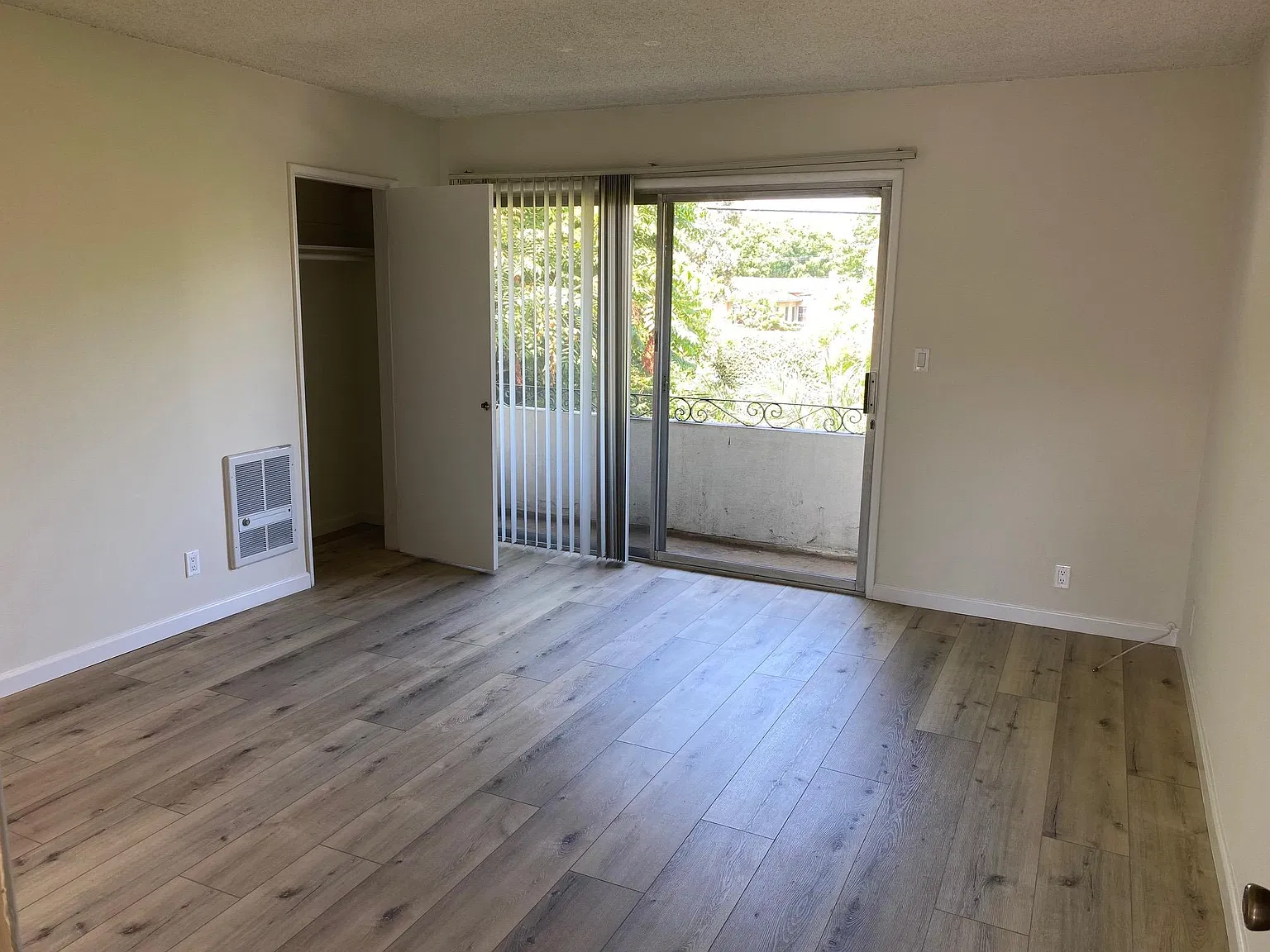 3739 Dunn Drive — Photo 2