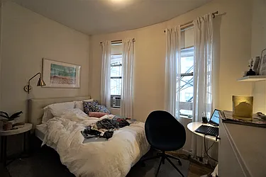 Rented by Best Apartments North Inc