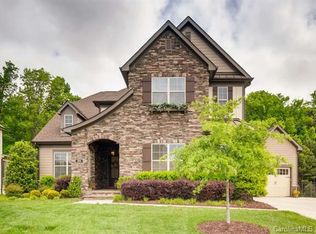 209 Stillwell Dr, Matthews, NC 28104