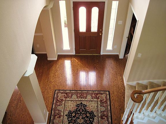 Dramatic entry with hardwoods