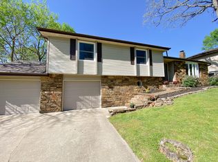 4405 W Sandy St, Battlefield, MO 65619