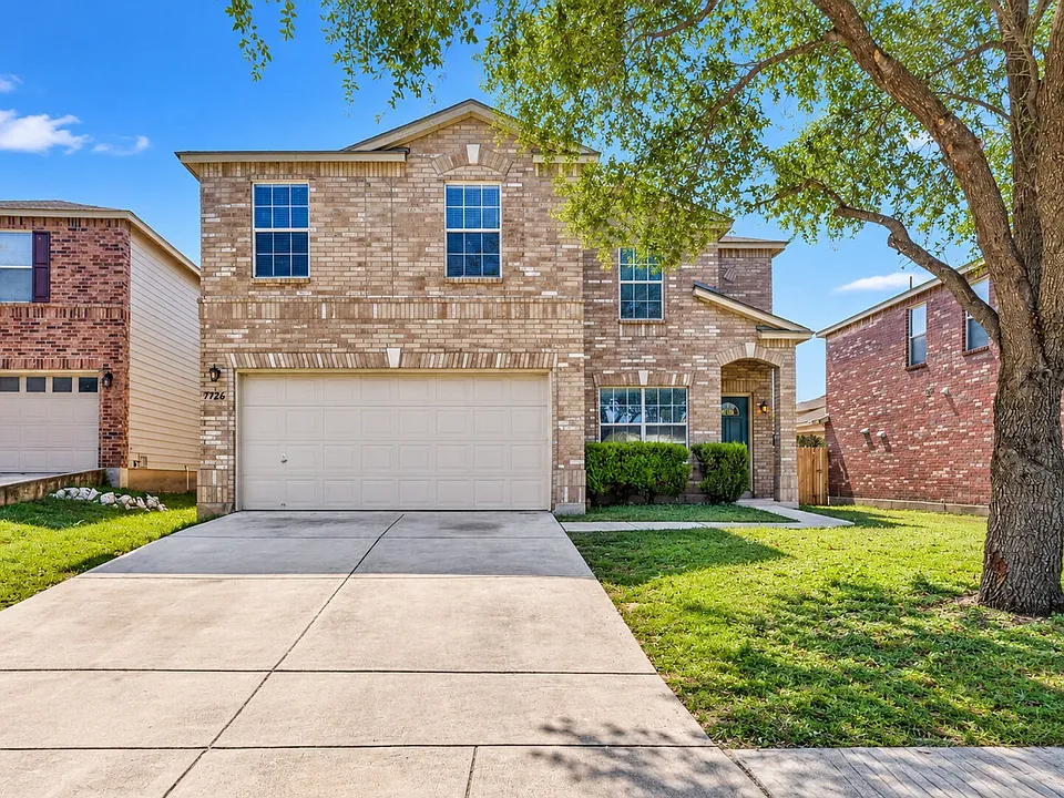 7726 Cavern Hl