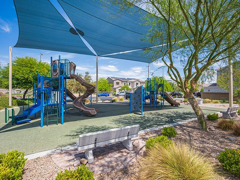 2715 Amazing Meadows Ave — Photo 37