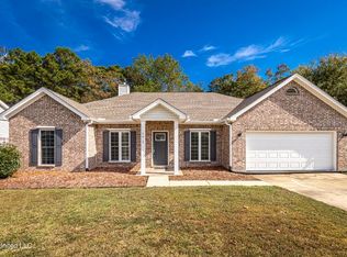5812 Chicopee Trce, Ocean Springs, MS 39564