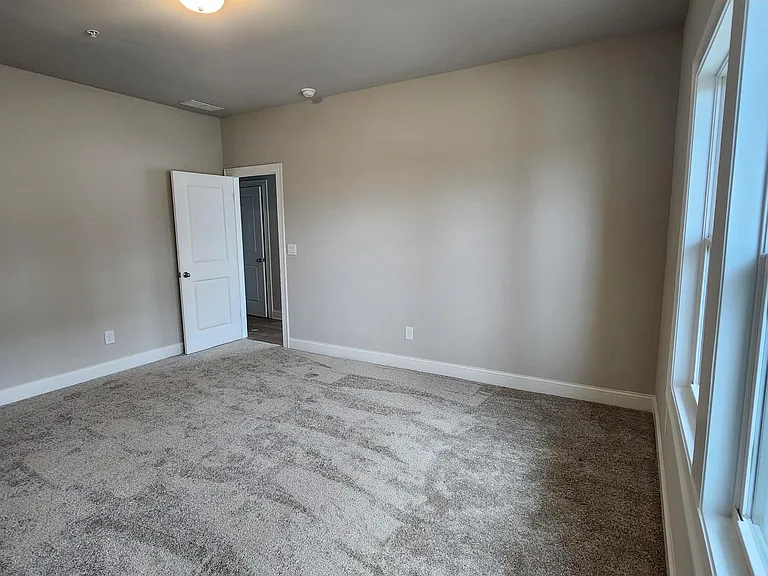 1054 Knoxboro Ln — Photo 21
