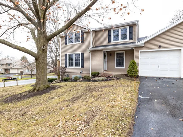 101 Blue Ridge Rd, Penfield, NY 14526