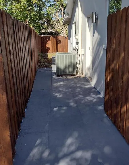 22682 SW 65th Ter — Photo 11