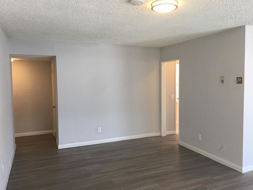 1st image of 8011 Romaine St APT 301