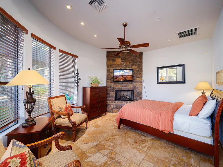 35982 N Willow Cross Dr — Photo 36