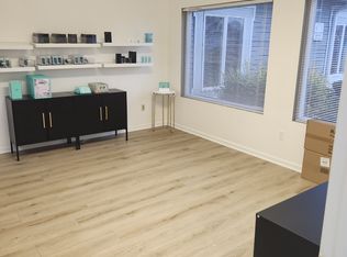 10225 Main St, Clarence, NY 14031