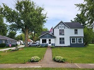 411 E Division St, Orient, IA 50858