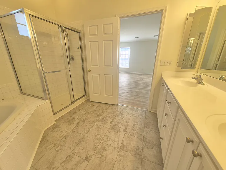 5207 Linden Dr — Photo 22