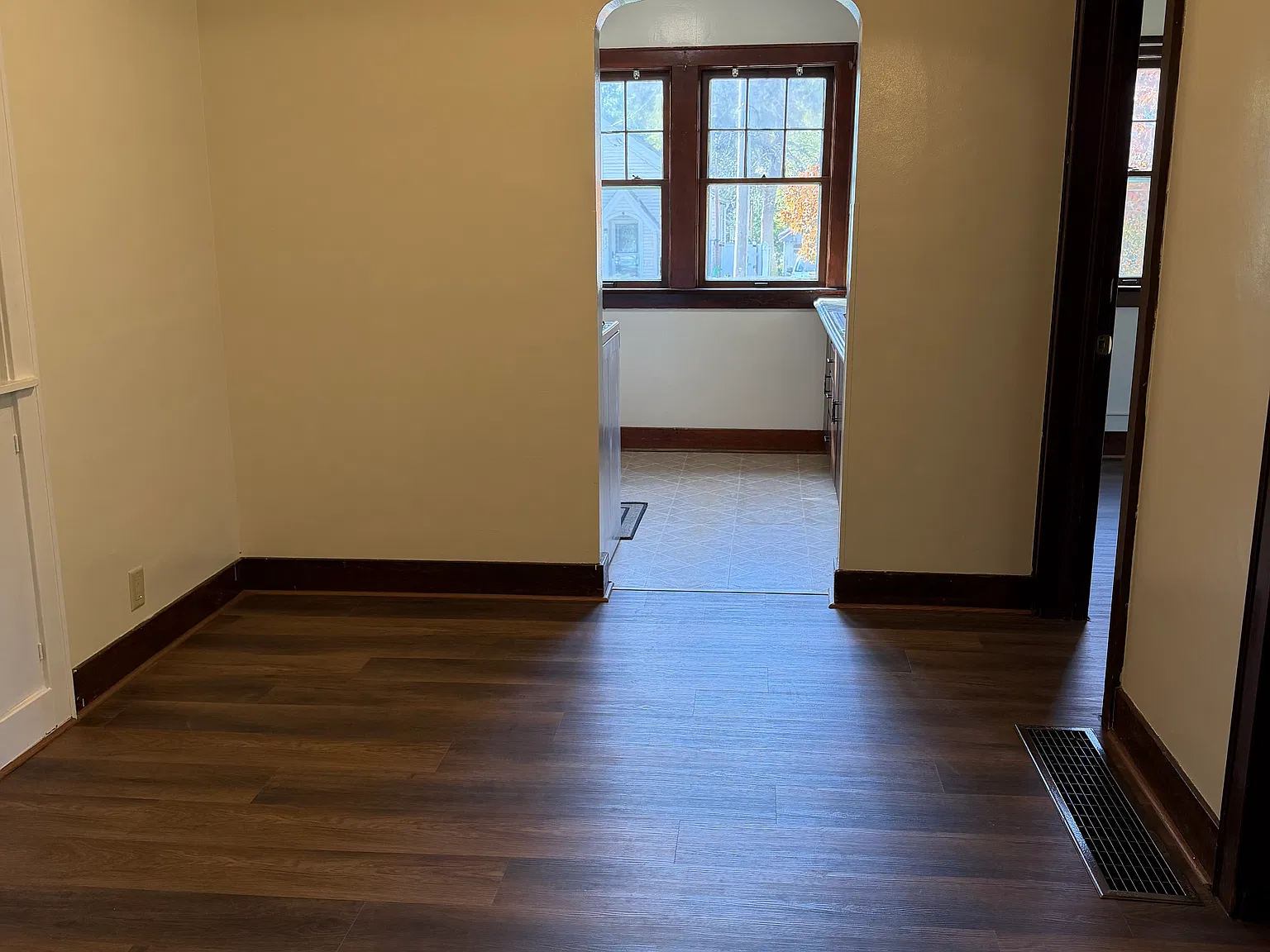 1 bed, $975 — Photo 4