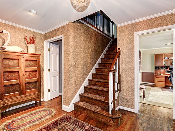 Entry Foyer