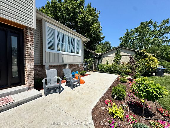 2nd image of 3363 Chokecherry Cres #Basement