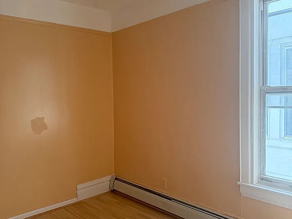 2nd image of 450 76th St #2