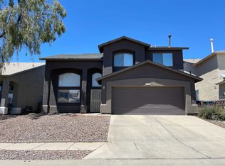 8749 E Chimney Spring Dr, Tucson, AZ 85747