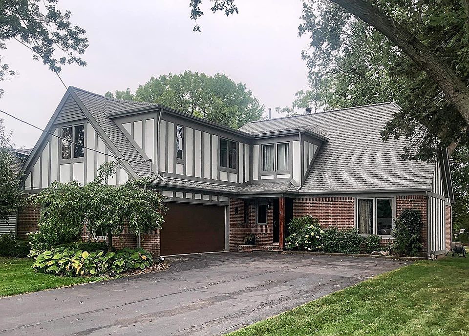 2nd image of 39252 Shoreline Dr