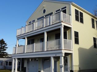 32 Boars Head Ter, Hampton, NH 03842