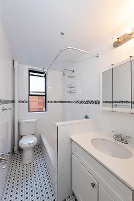 Rented by Compass | media 6