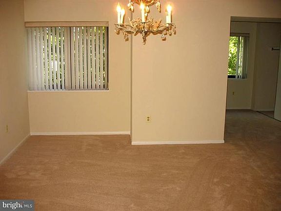 4th image of 15101 Interlachen Dr #1-518
