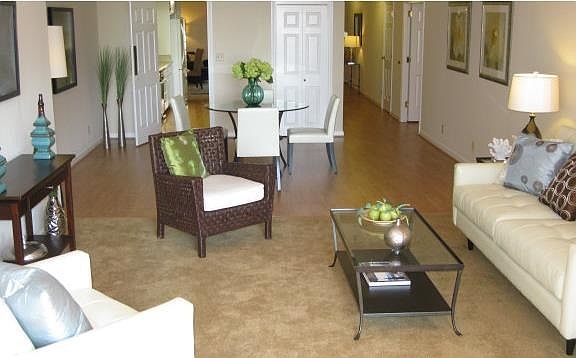 3rd image of 555 Laurel Ave APT 407