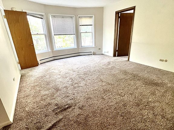 2nd image of 168 N 9th St #2
