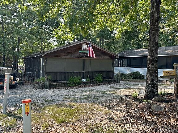 2nd image of 67 Arikaree Ln