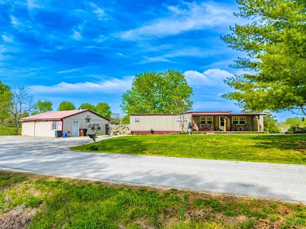 2955 Ginger Ridge Rd, Manchester, OH 45144