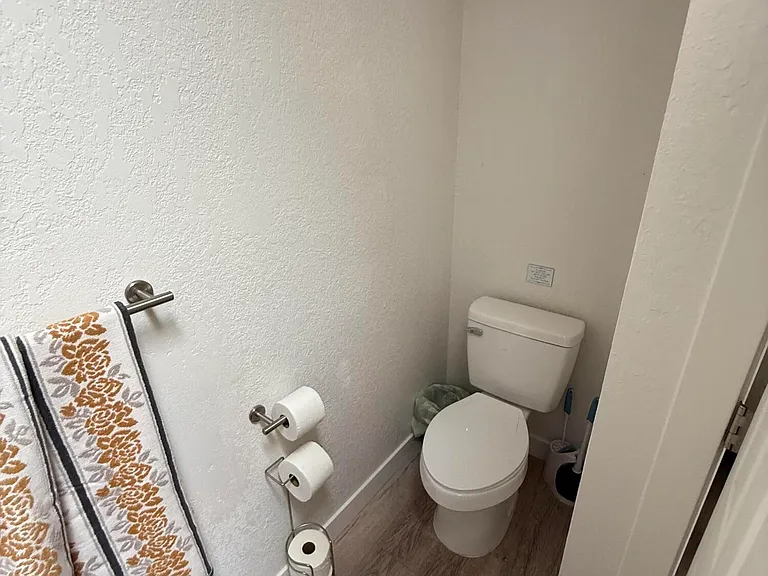 3880 Vega Dr — Photo 15