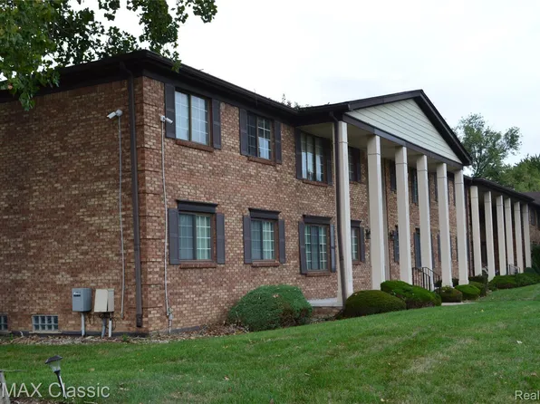19711 E Eight Mile Rd #69, Saint Clair Shores, MI 48080