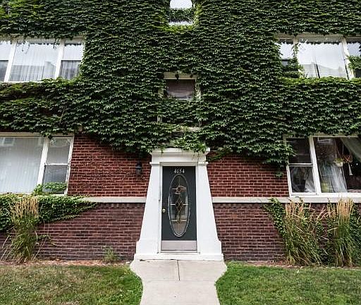 2nd image of 4654 N Saint Louis Ave APT 3G