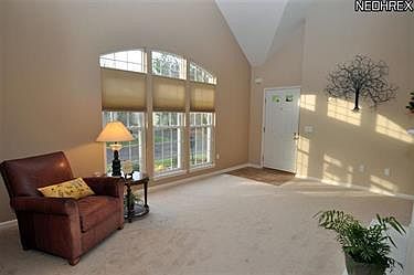 3rd image of 3150 Village Green Dr #3150