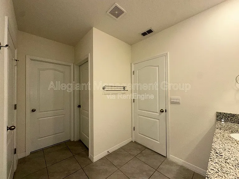 1554 Oak Reserve Dr — Photo 16